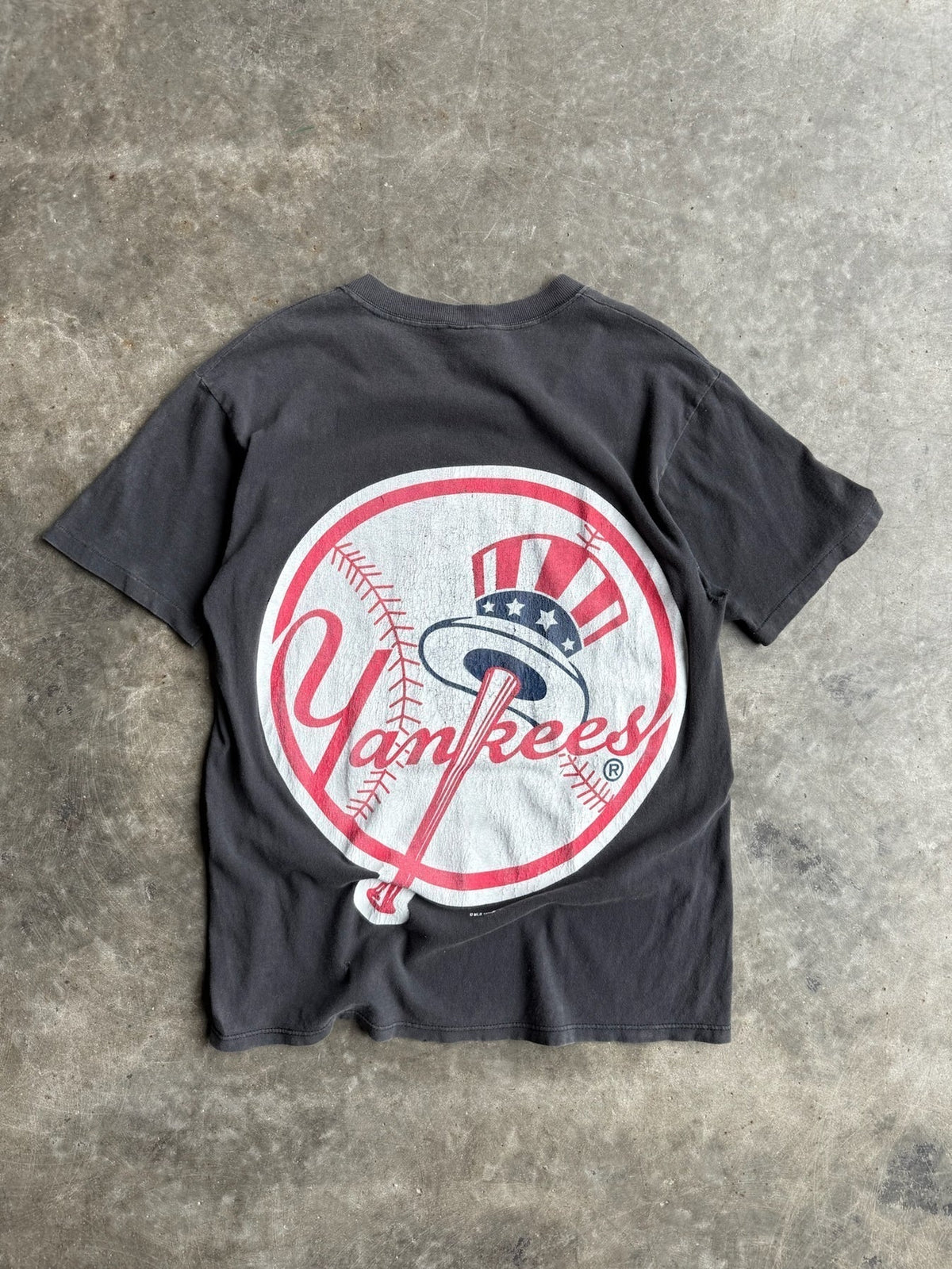 Vintage Faded Yankees Looney Distressed Tee